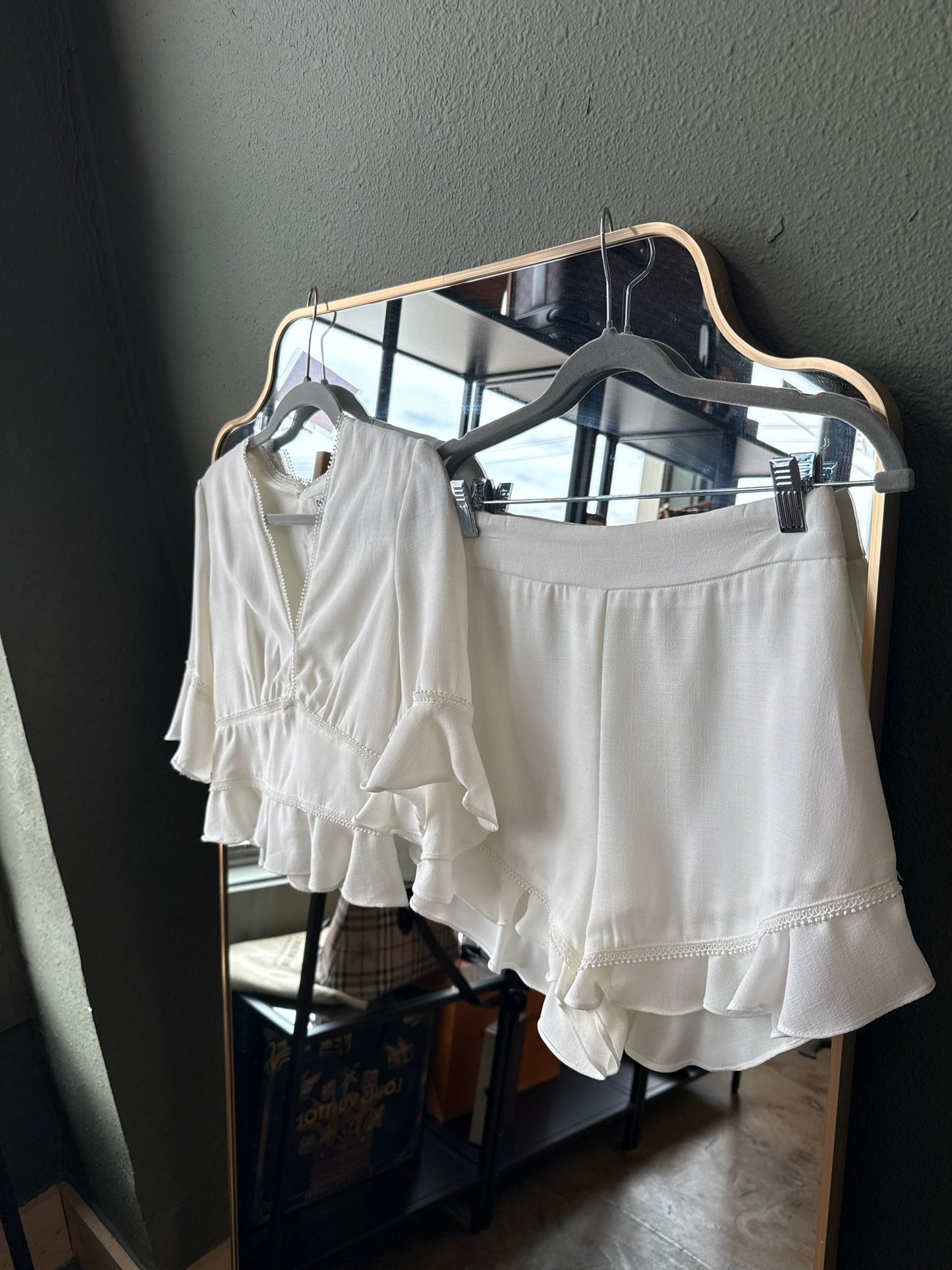 do & be Size S White Two Piece Set