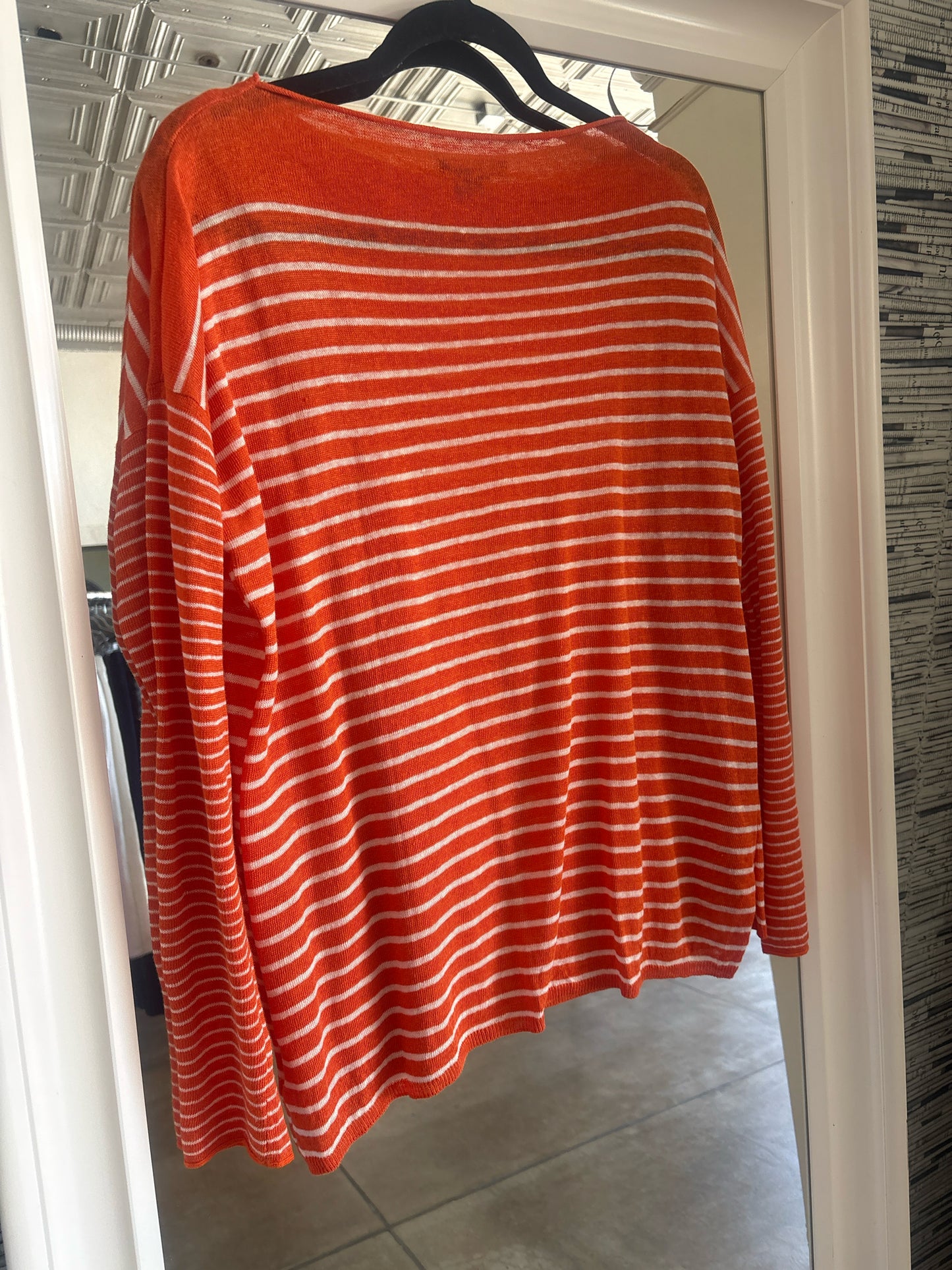 Vince. Size M Sweater