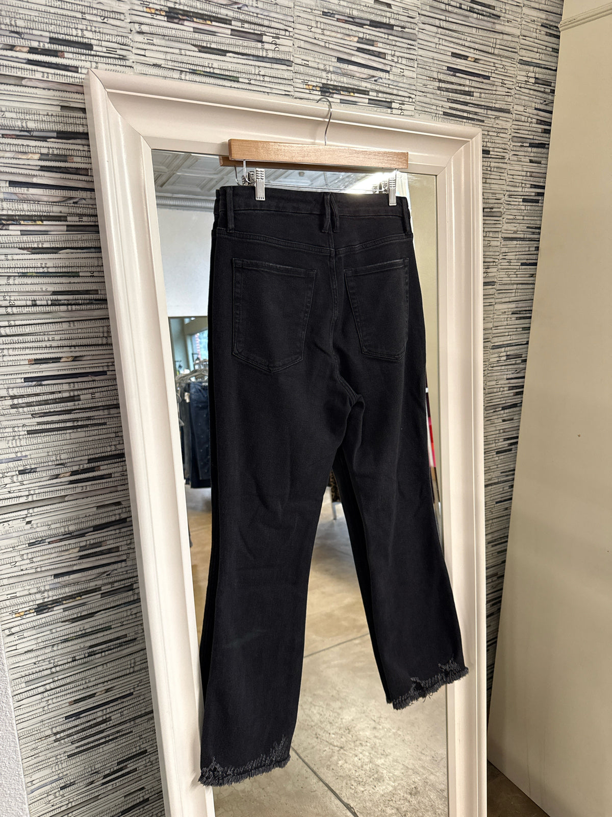 GOOD AMERICAN Size 12/31 Black Jeans