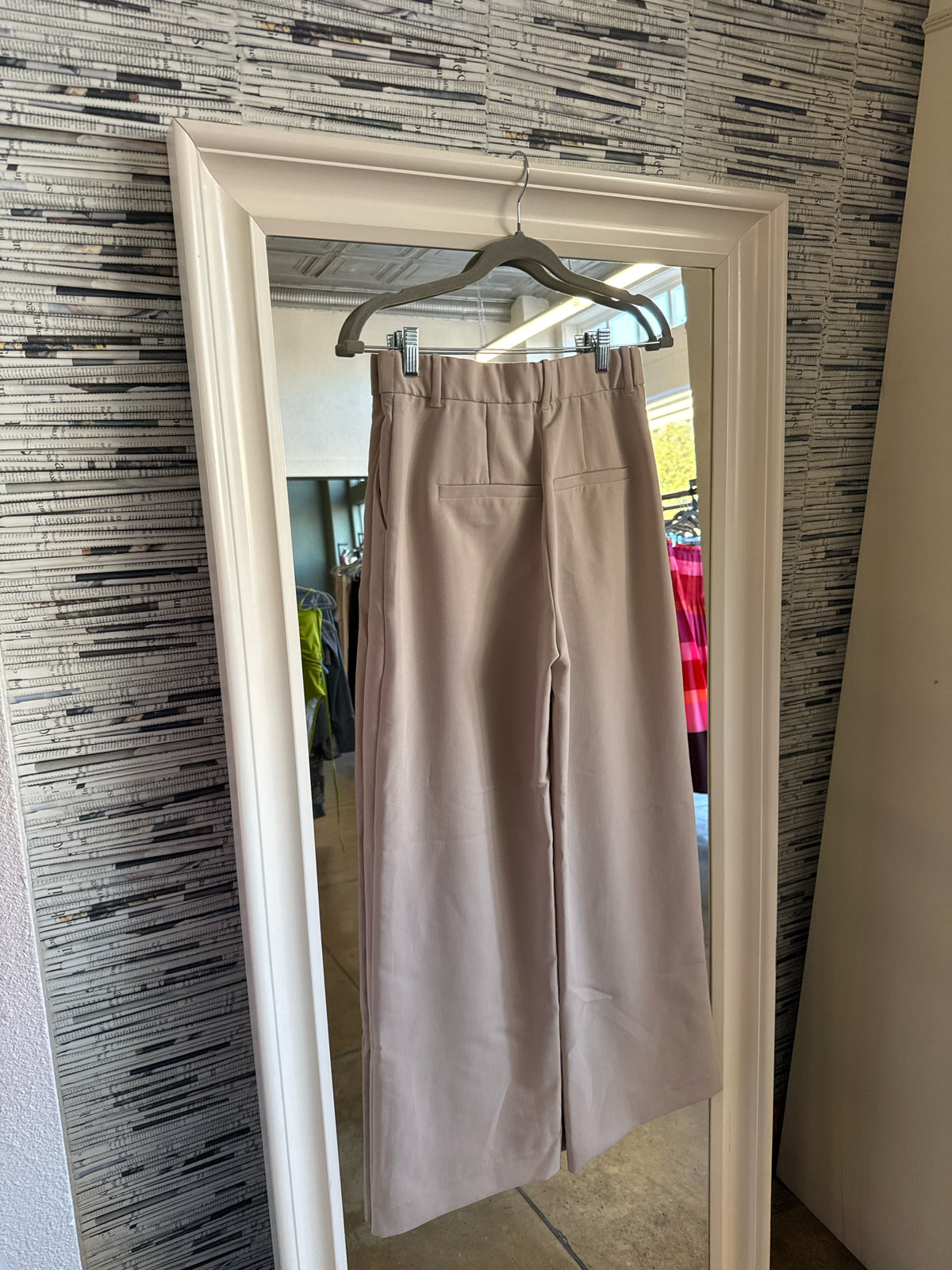 Abercrombie & Fitch Size 27/4 Tan Pants