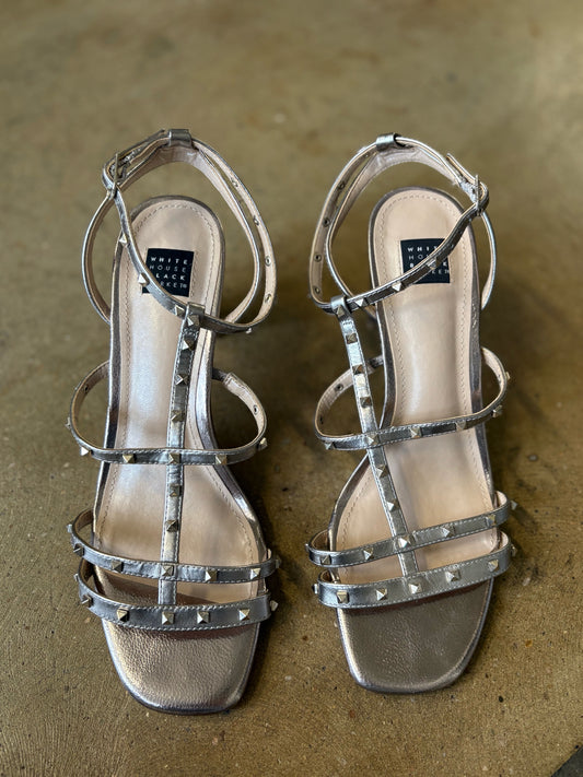White House Black Market Shoe Size 9 Silver Heels