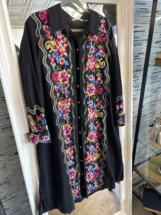 Soft Surroundings Size 1X Black/Multi Embroidered Dress