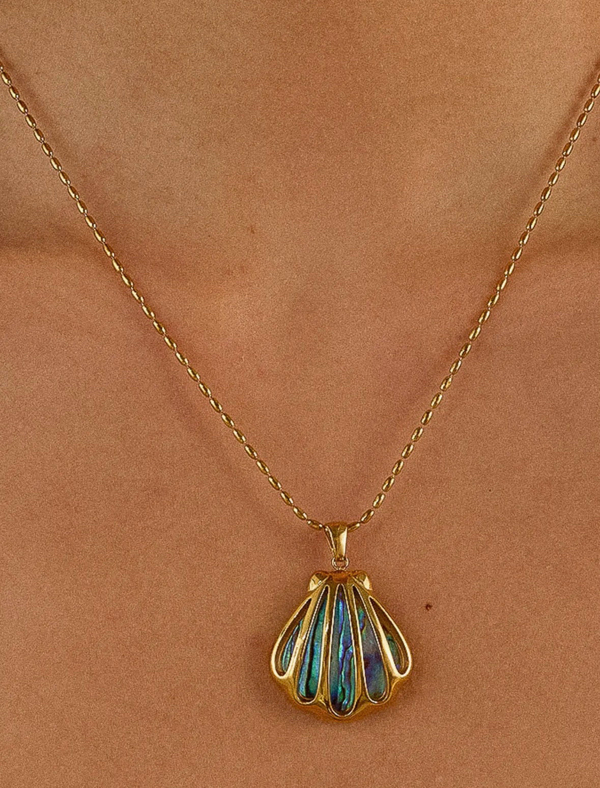 Flanerie Necklace