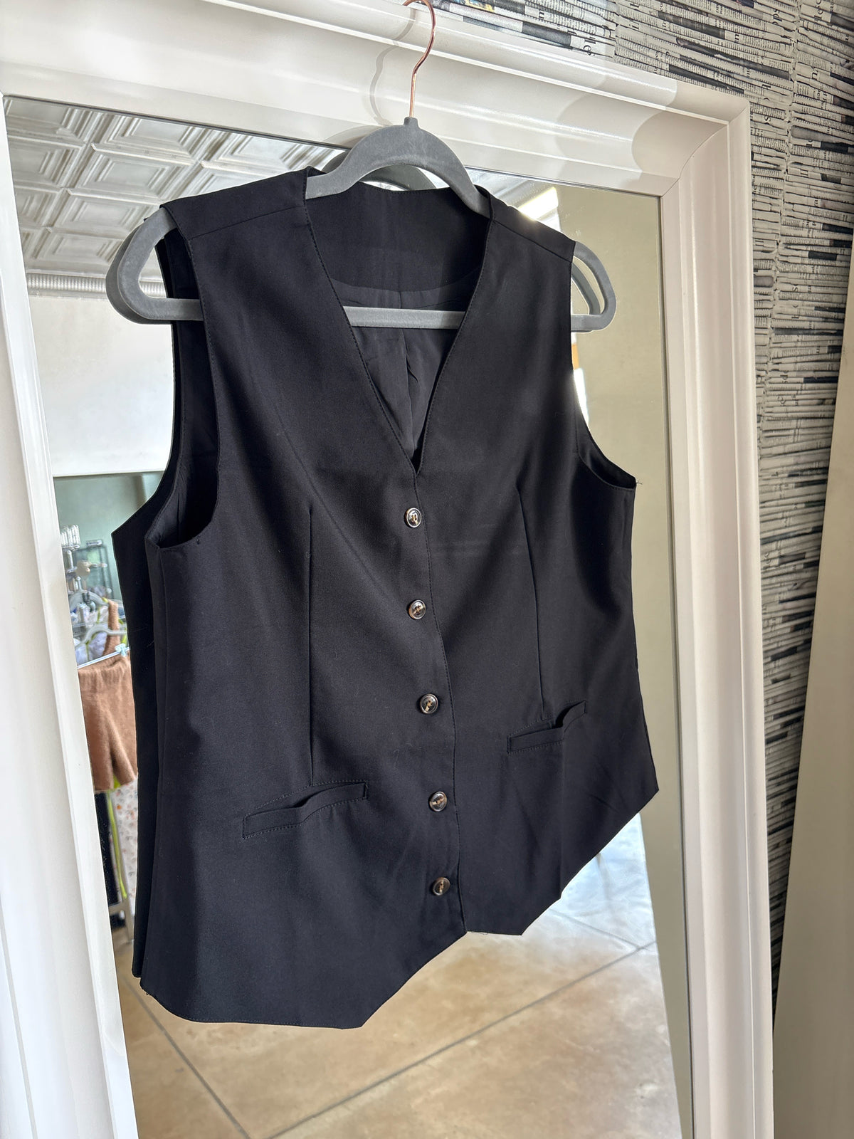 Size M Black Vest