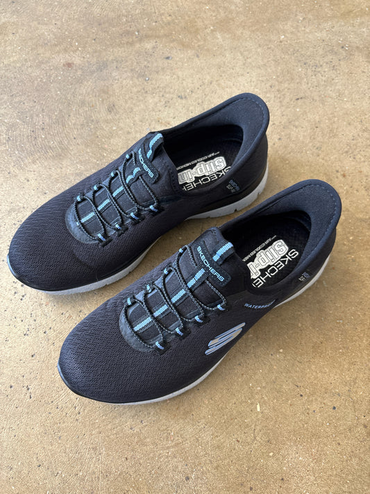 Skechers Shoe Size 6.5 Black Sneakers