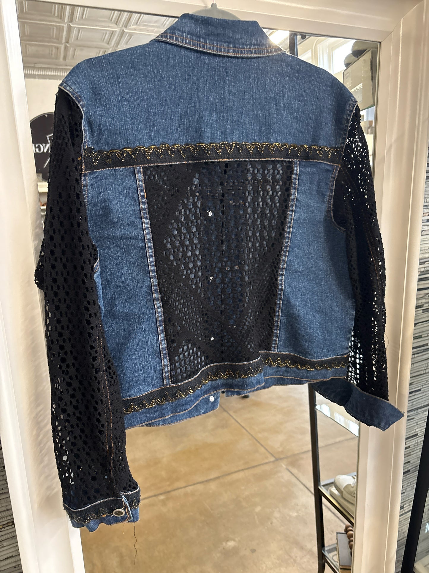 Isabel Size XL Denim/Blk Embellished Jacket