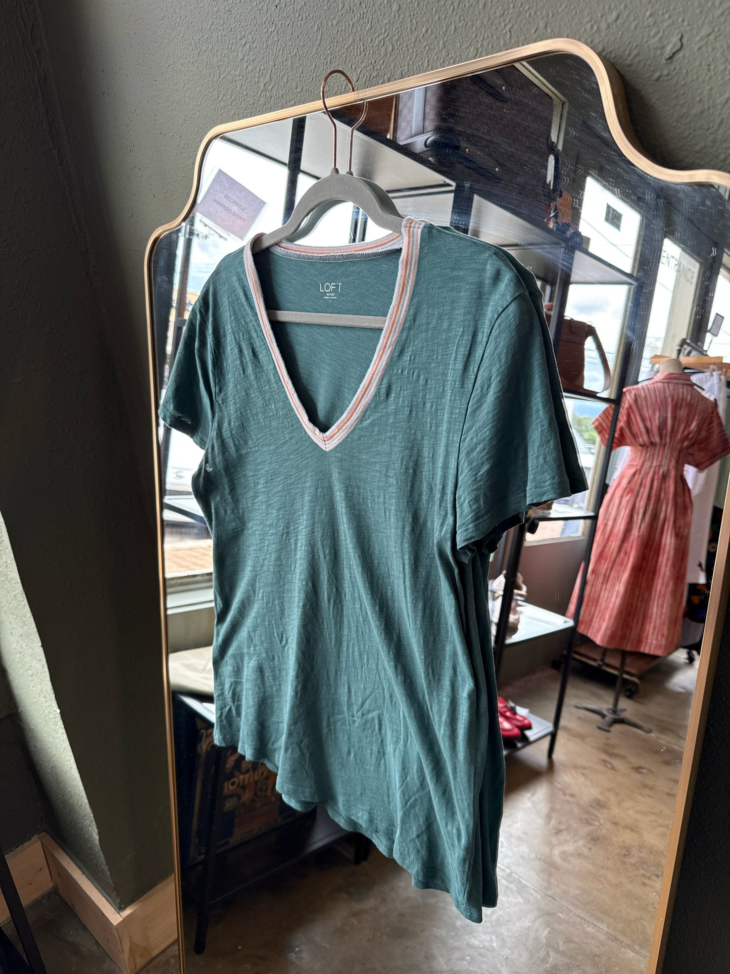 LOFT Size L Teal Tee