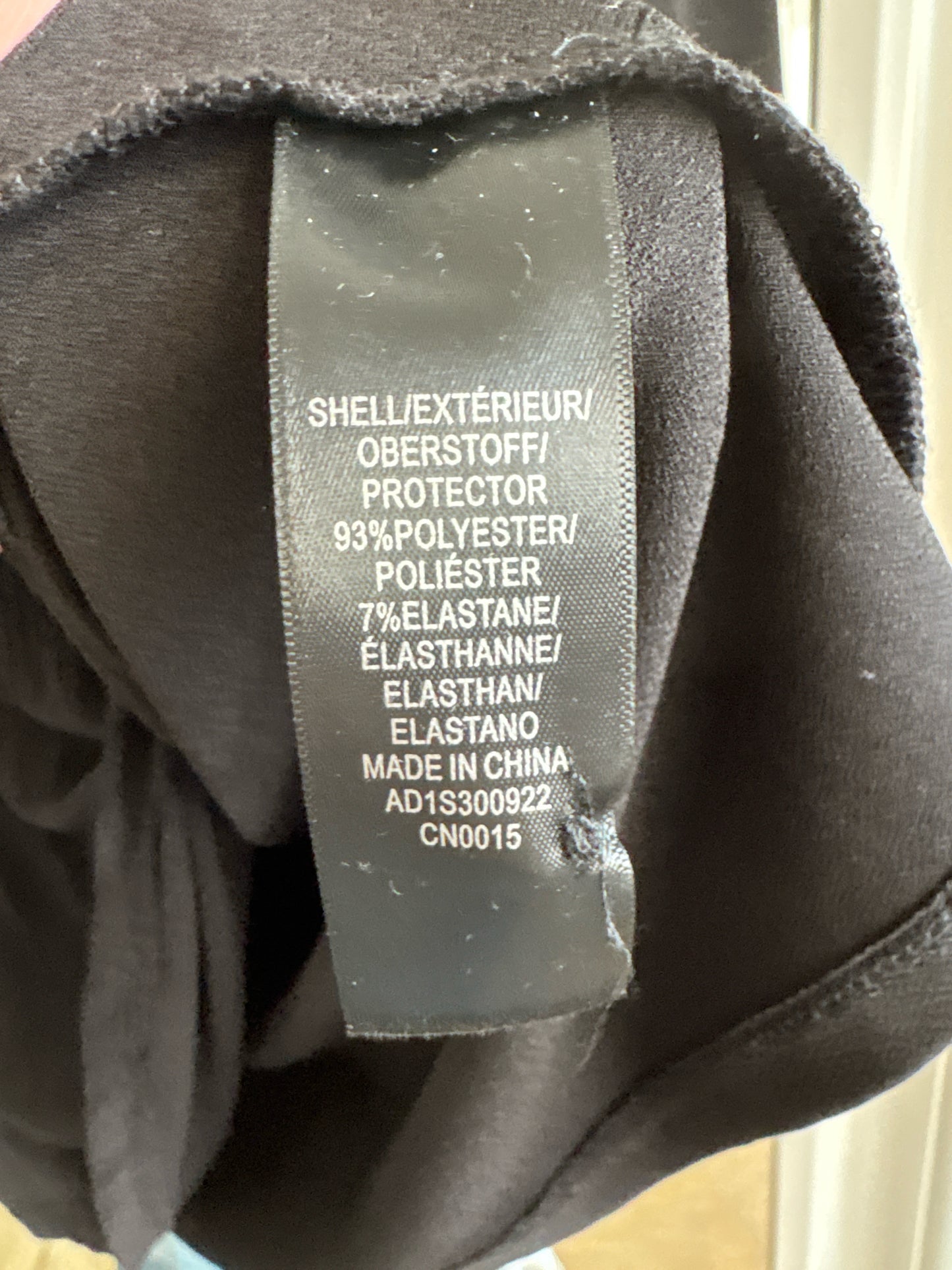 Adrianna Papell Size M Black Pleated Top