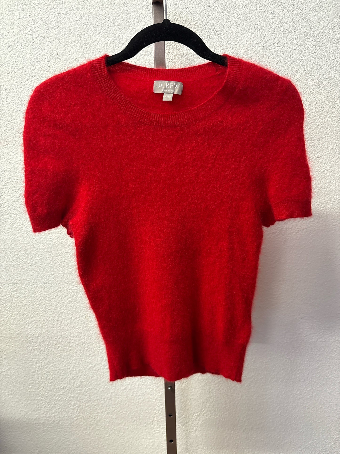 J. CREW Size M Red shortsleeve Sweater