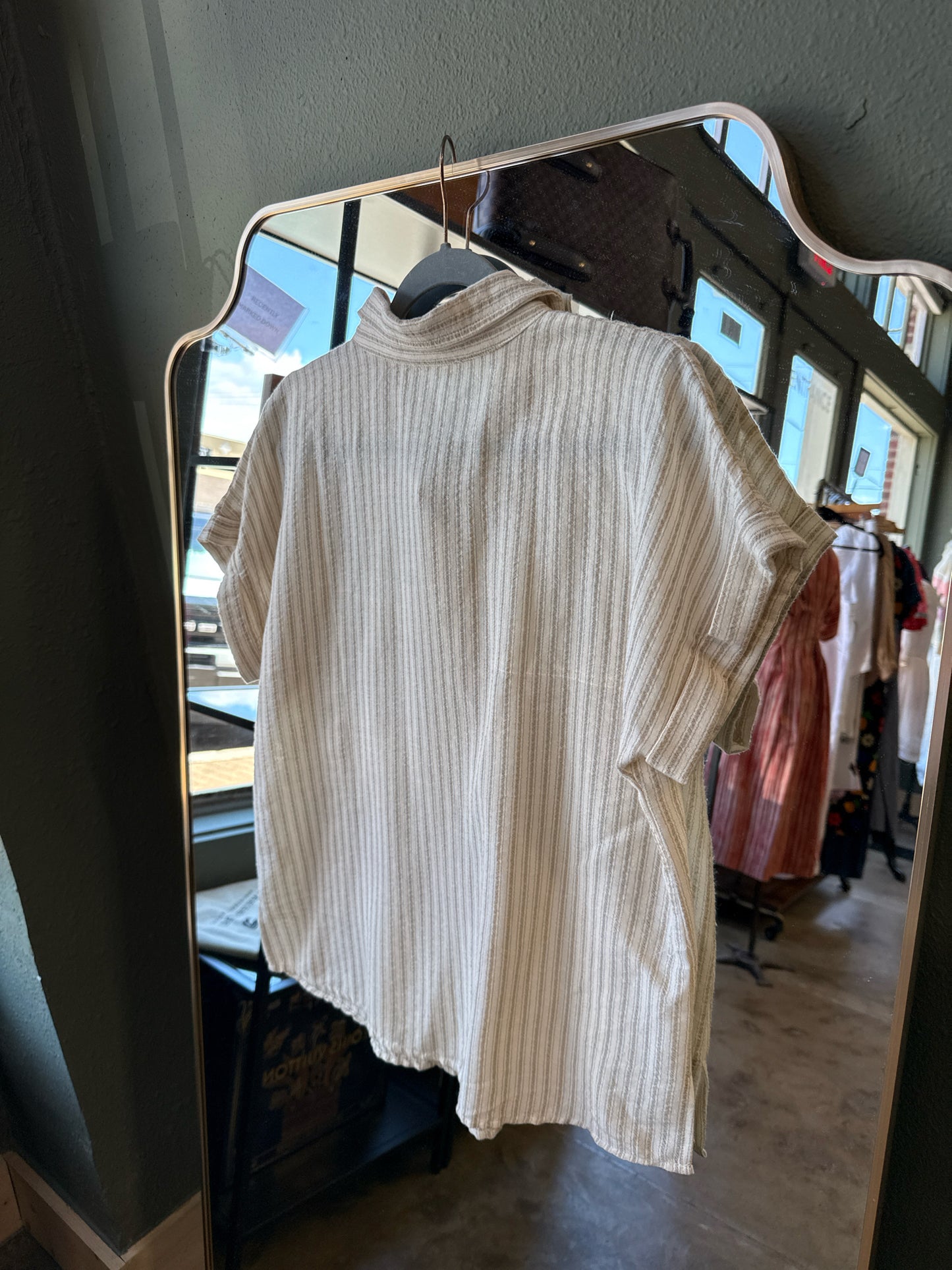 Blu Pepper Size L Cream Top