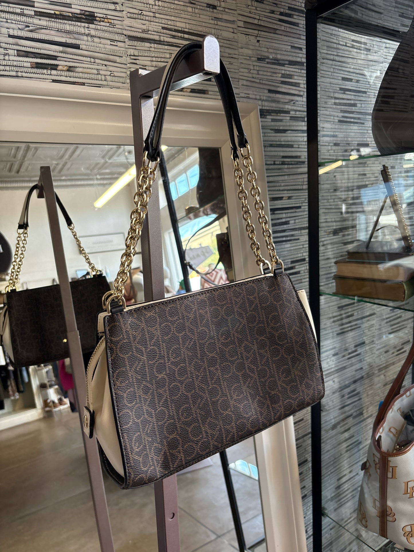 CALVIN KLEIN brown/cream Purse