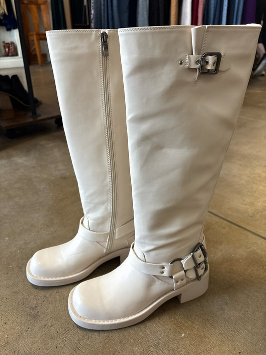 Billini Shoe Size 7 White Tall Boots