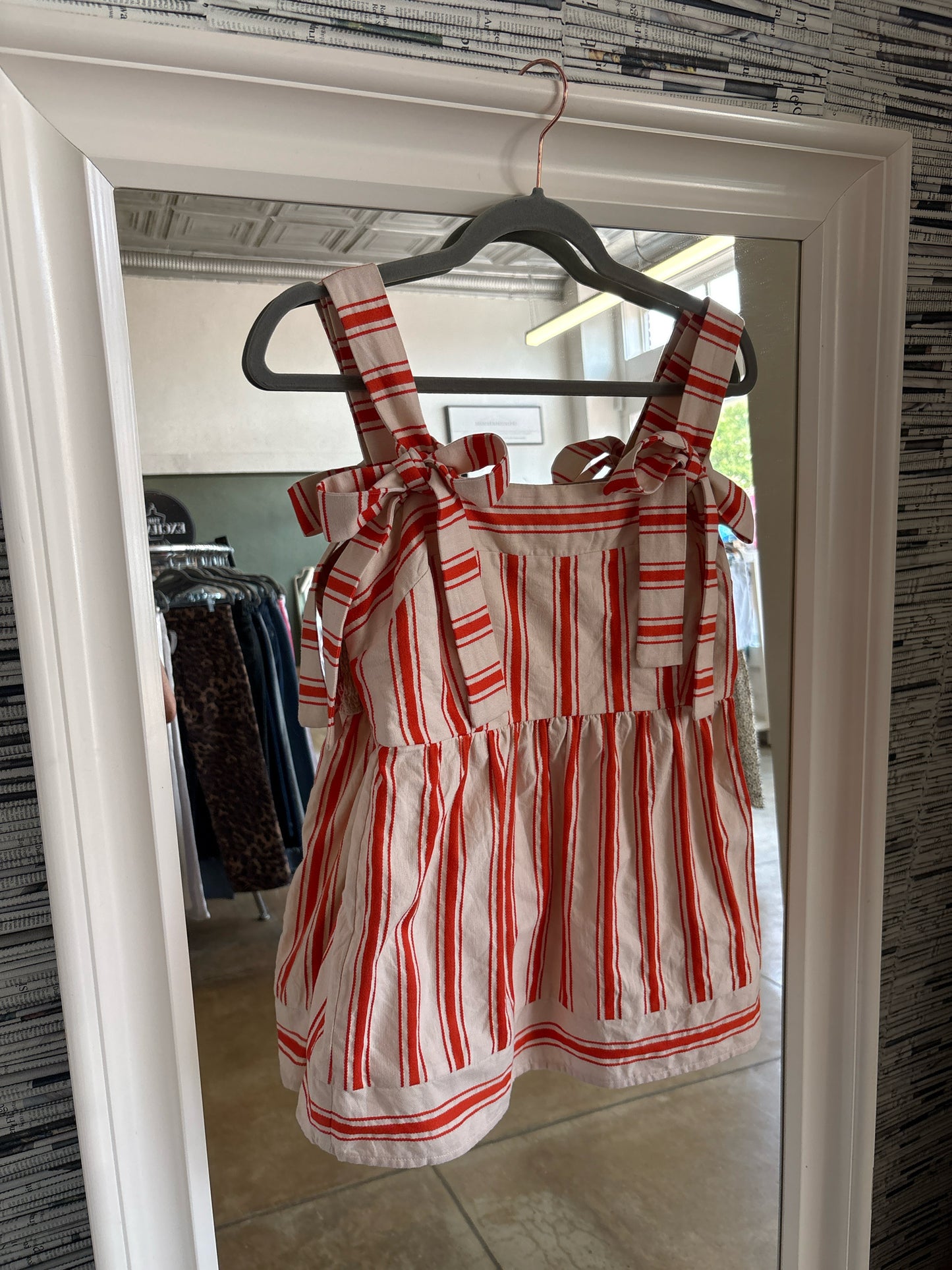 Cabi Size S Cream/Orange Top