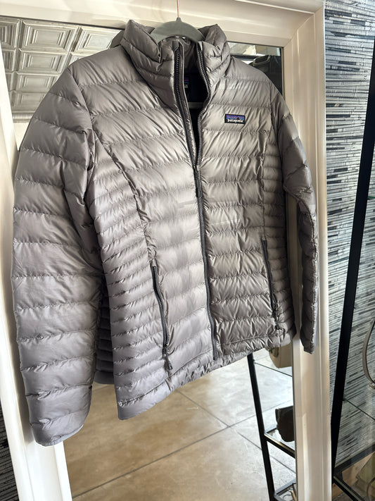 patagonia Size XS Gray Quilted Jacket
