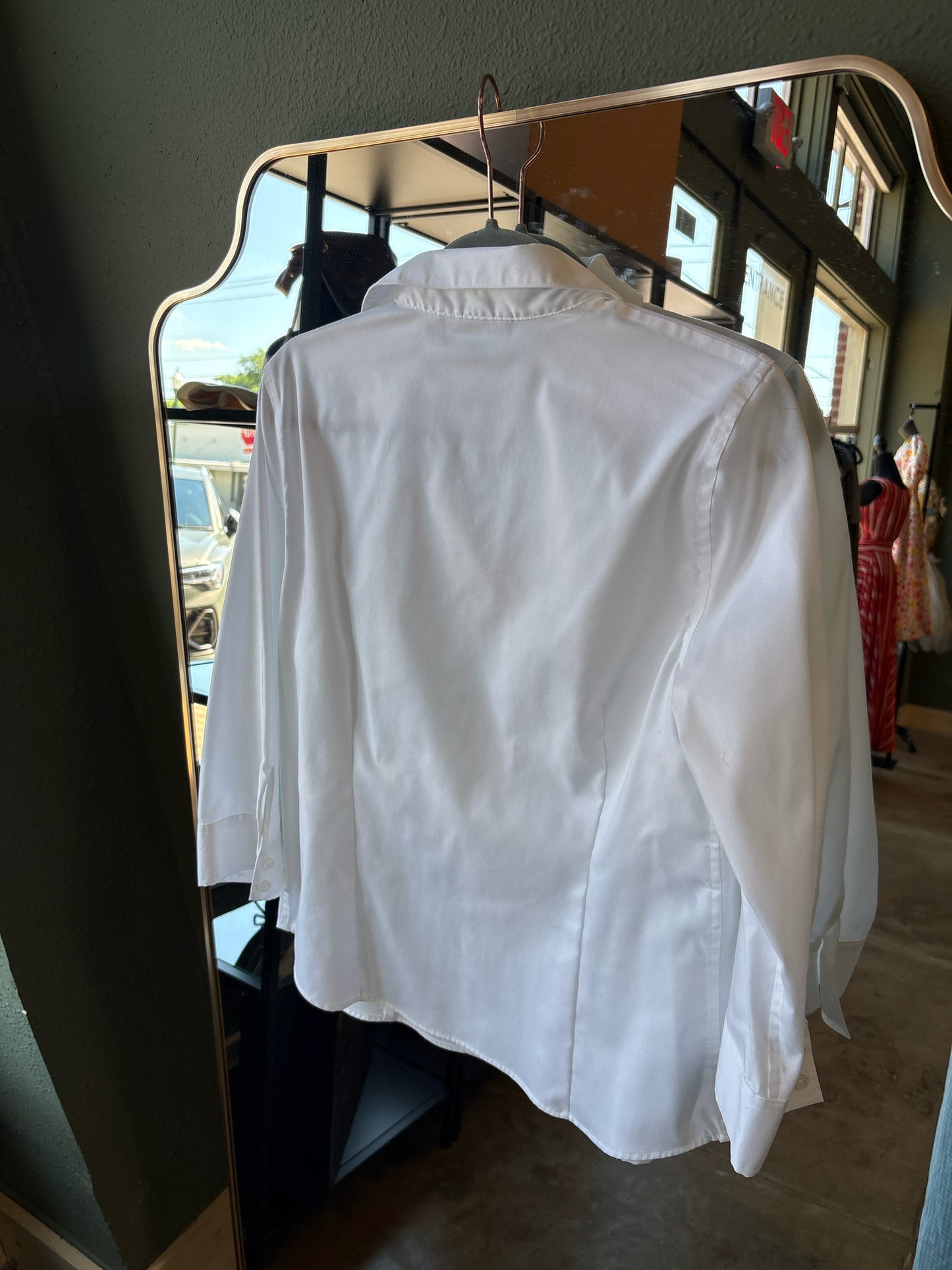 Jones New York Size M White button down Top