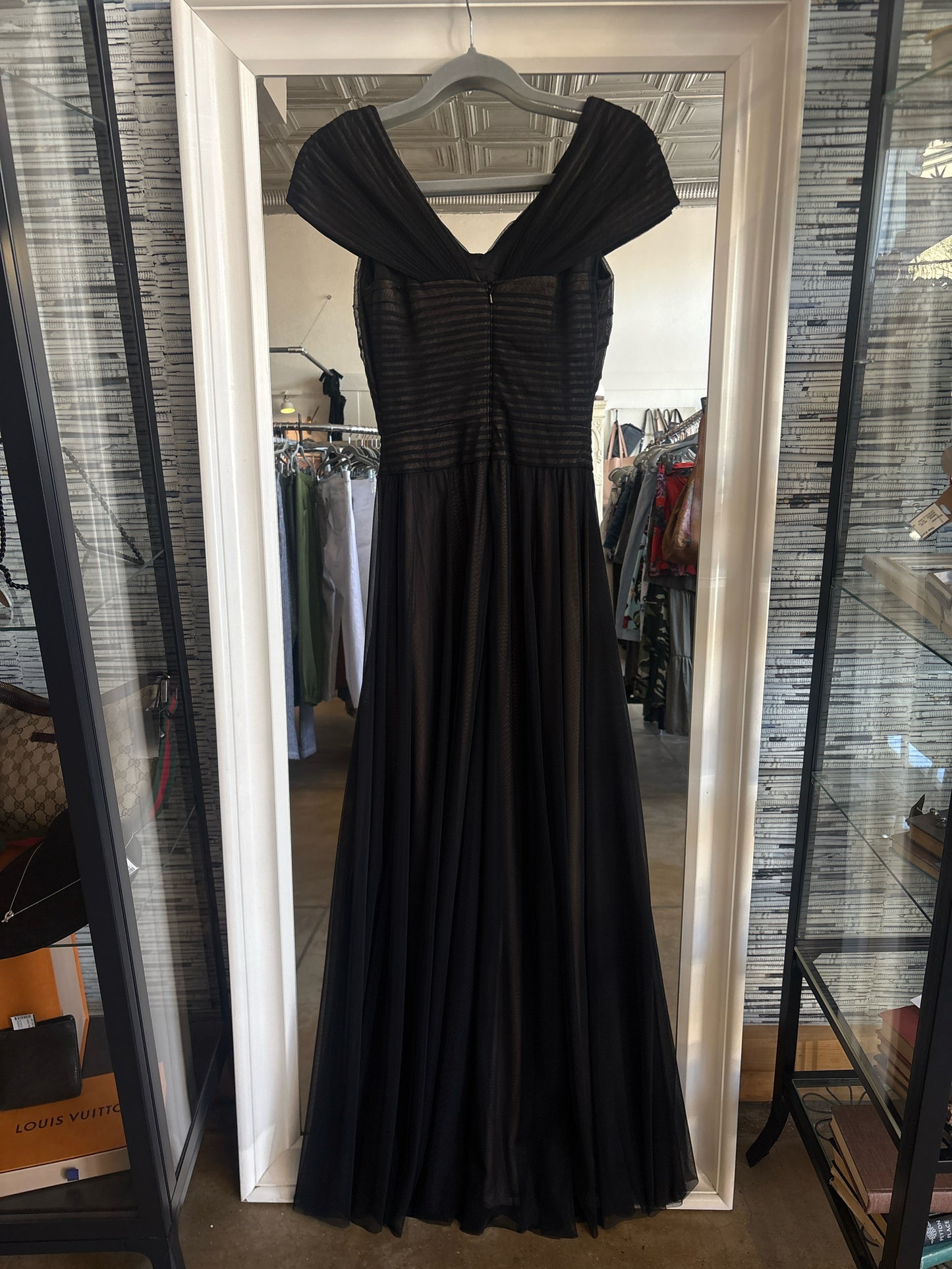 TADASHI SHOJI Size 2 Black Full length Formal