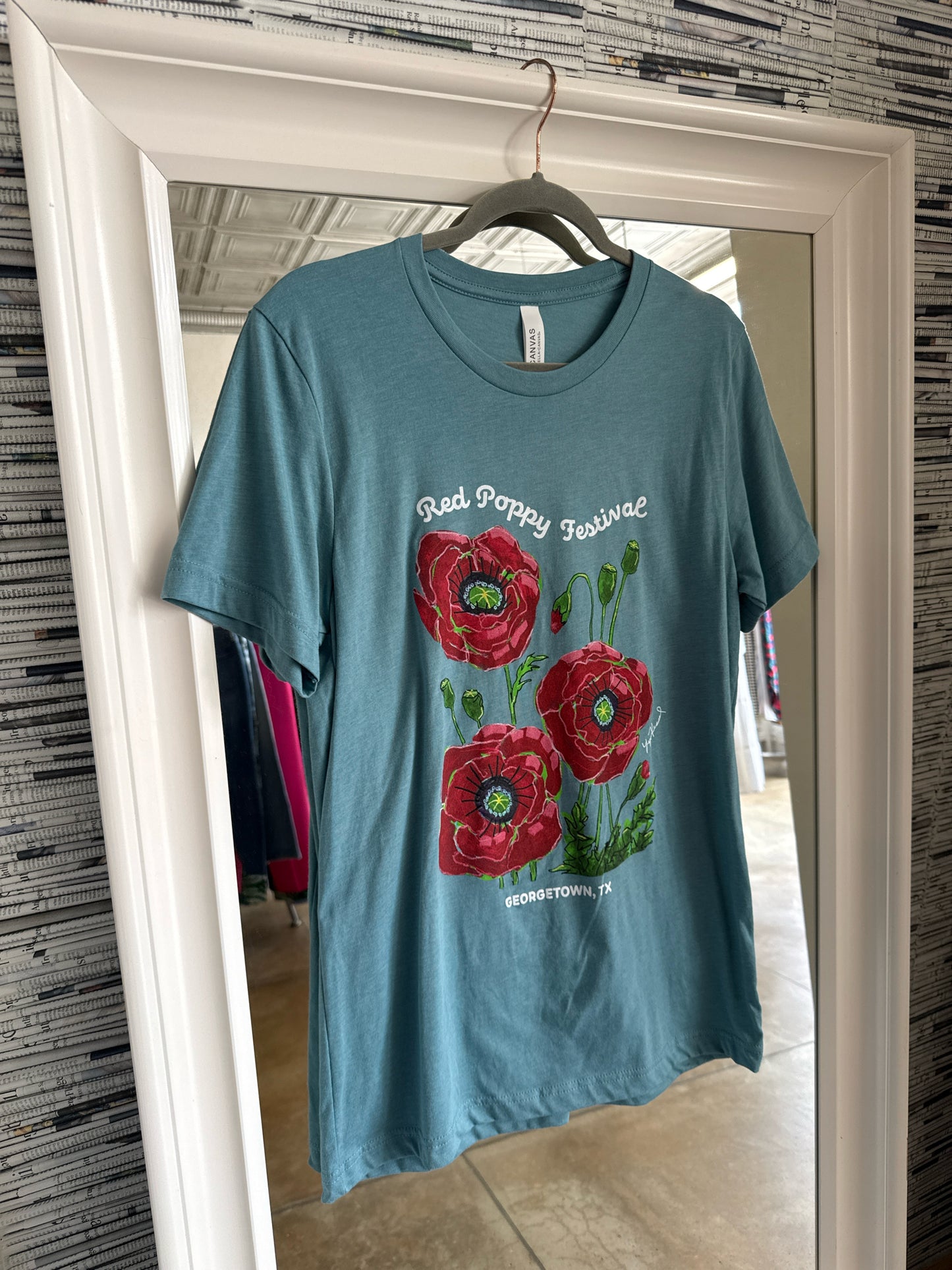 canvas Size M Teal Tee
