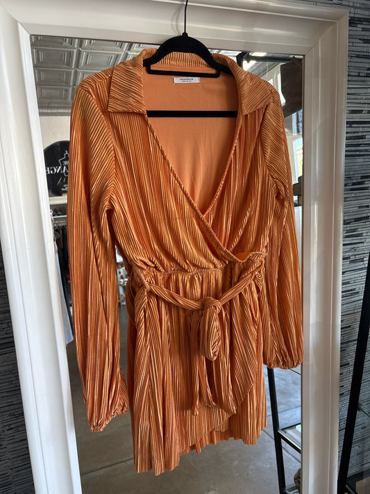 Peppermayo Size 6 Burnt Orange Ribbed Dress