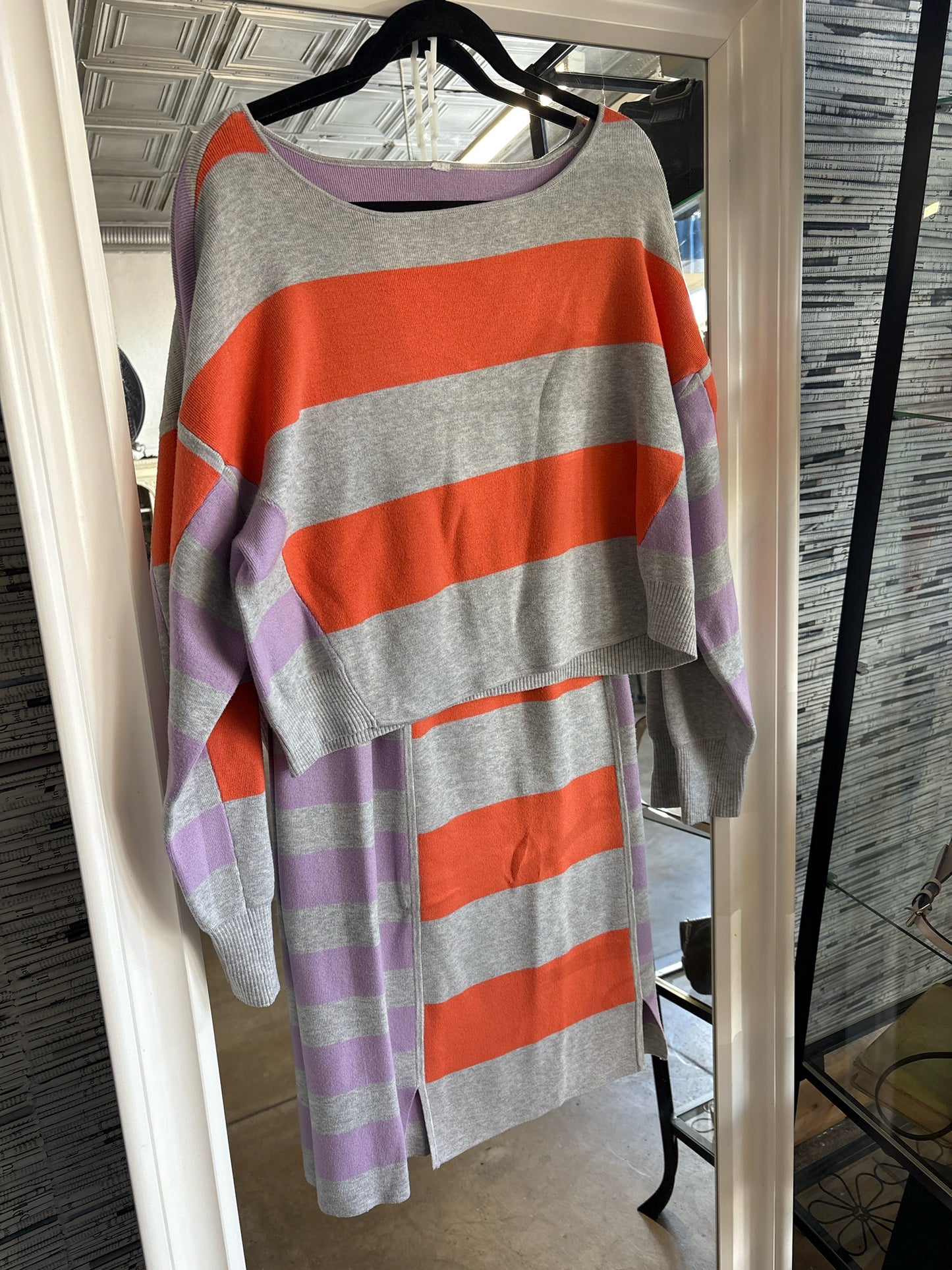Daily Practice Size SP Gray/Orange Stripe Two Piece Set