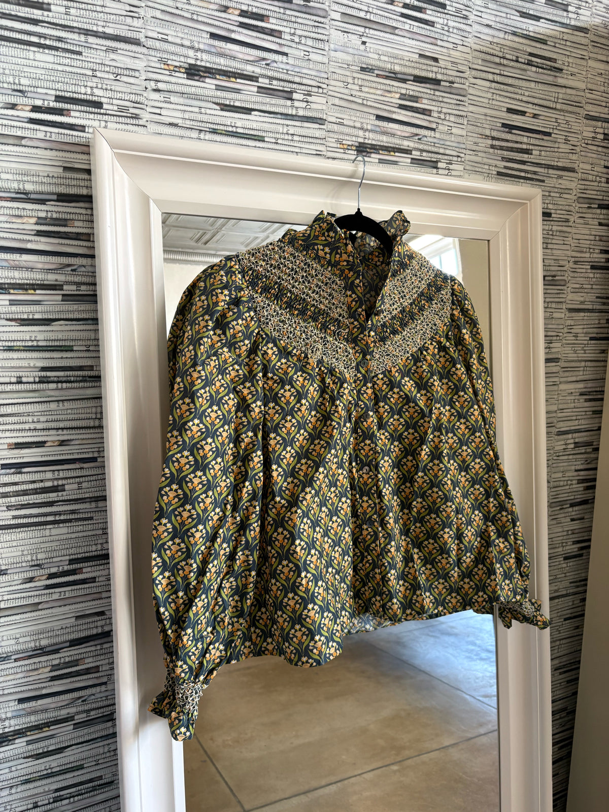 entro Size L Green/Yellow Top