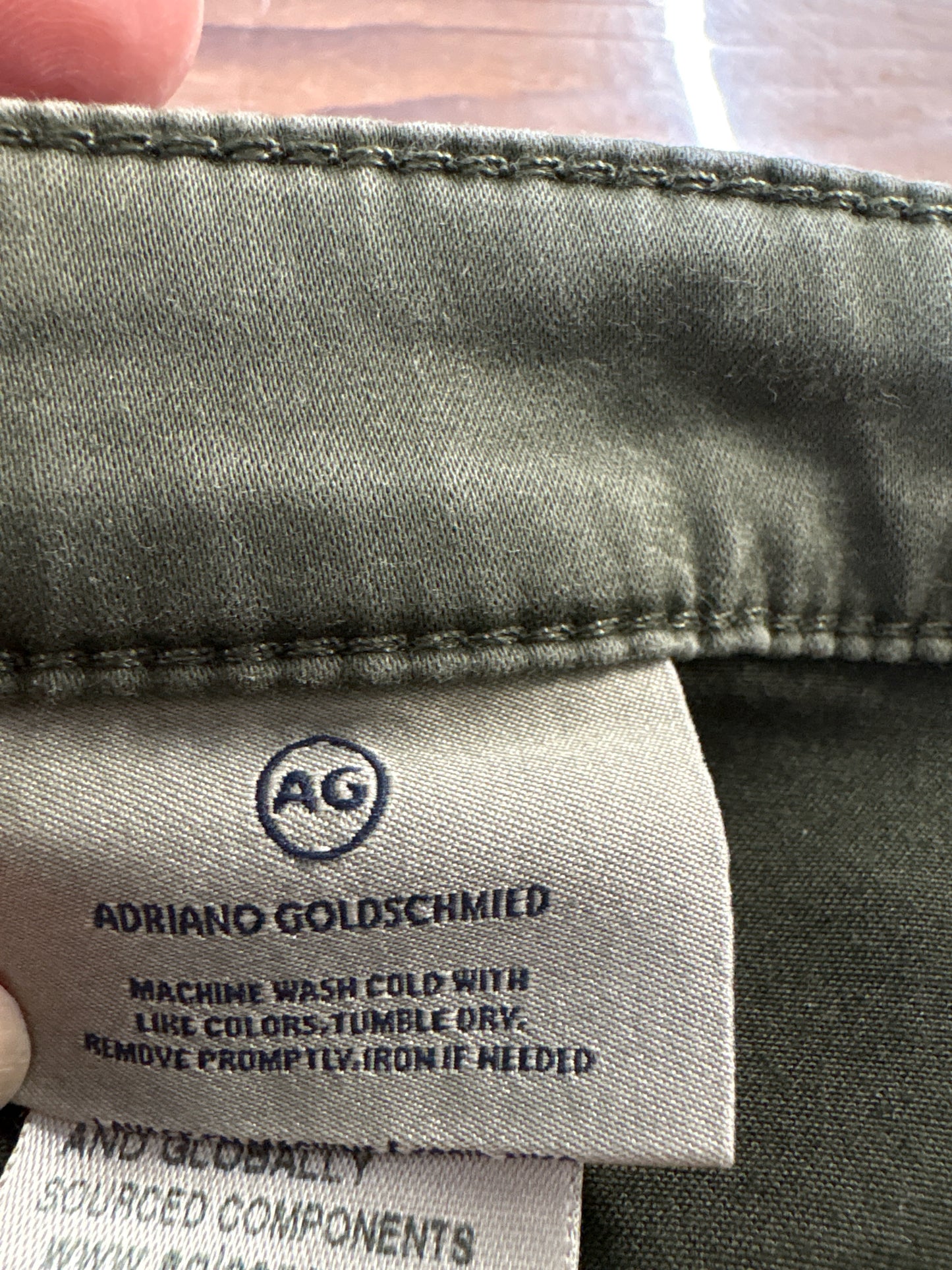 AG Size 32 Green Pants