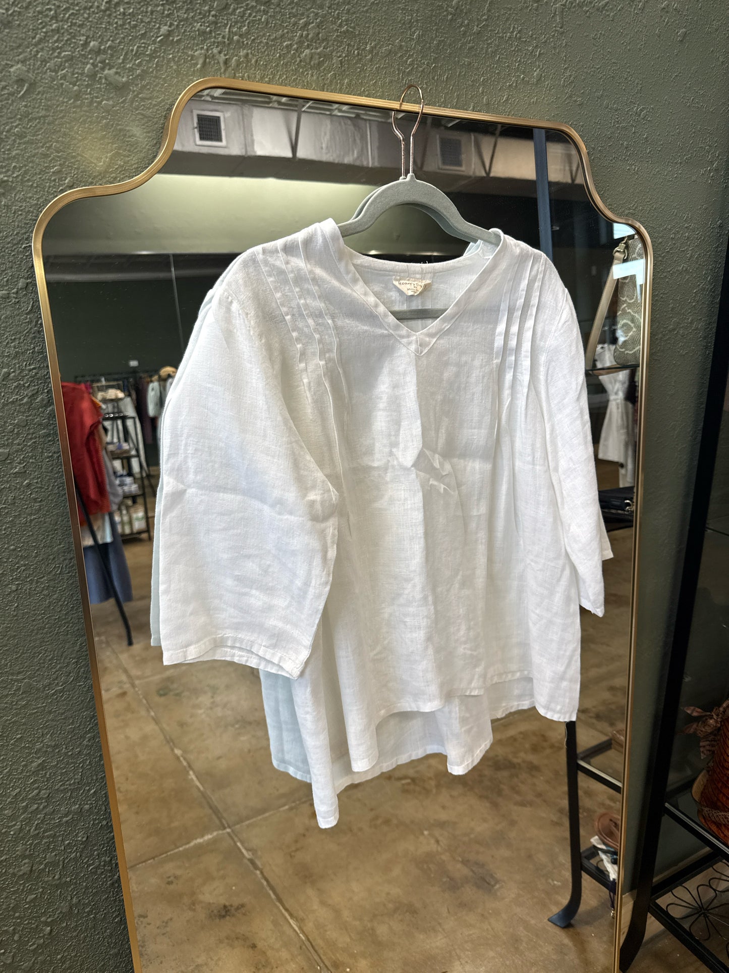 Hearts Desire Size S White Top
