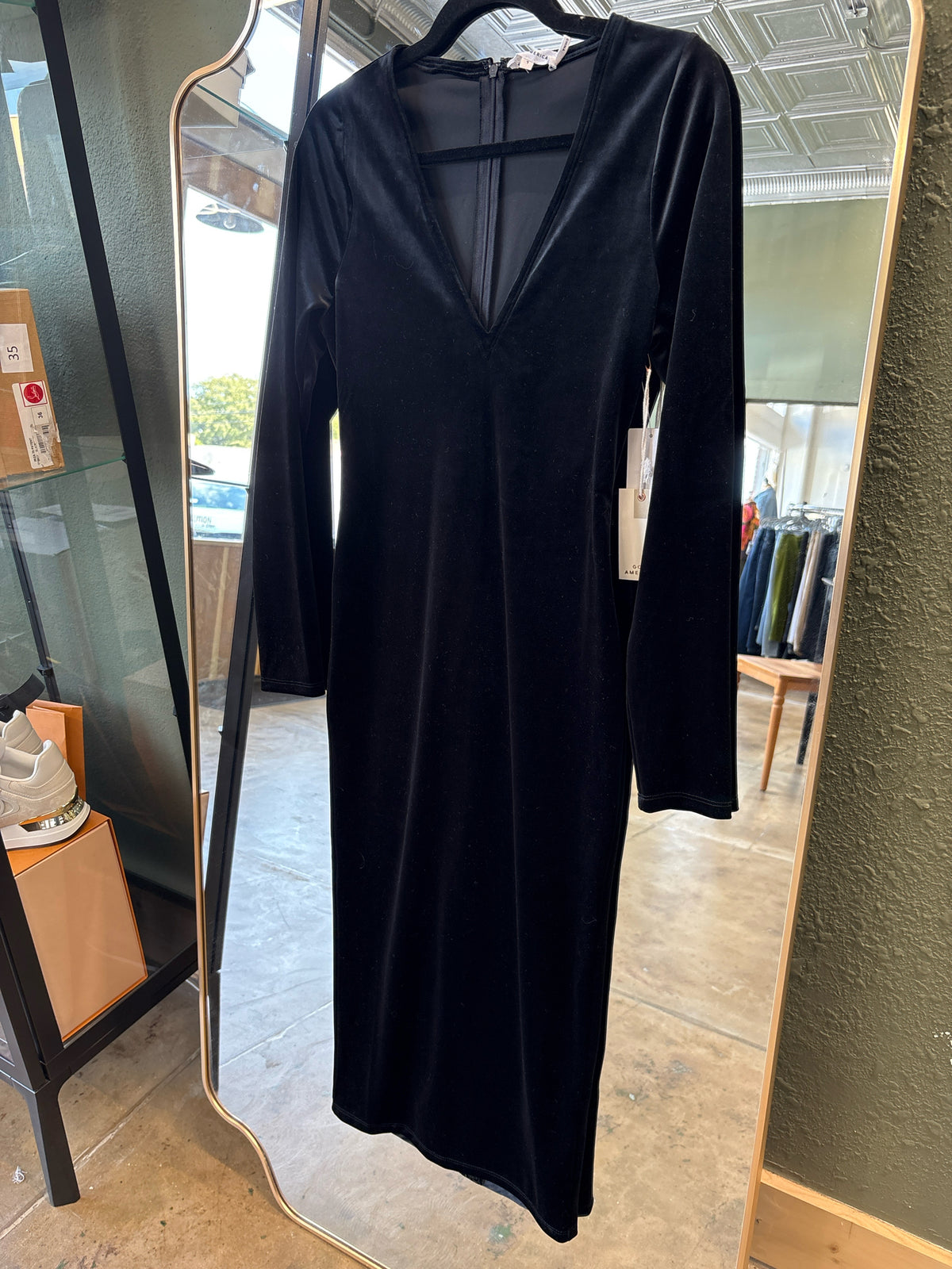 GOOD AMERICAN Size 1 Black velvet Dress