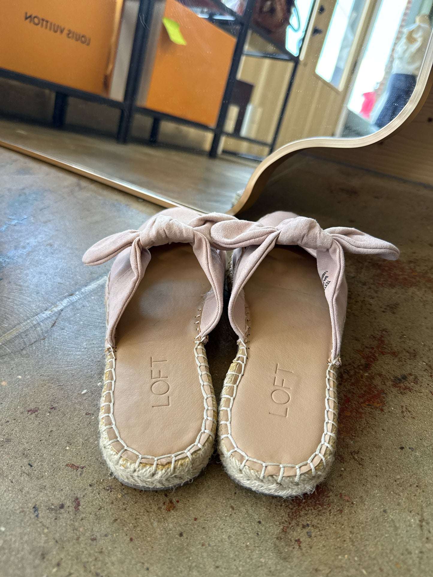 LOFT Shoe Size 7 Pink Mules