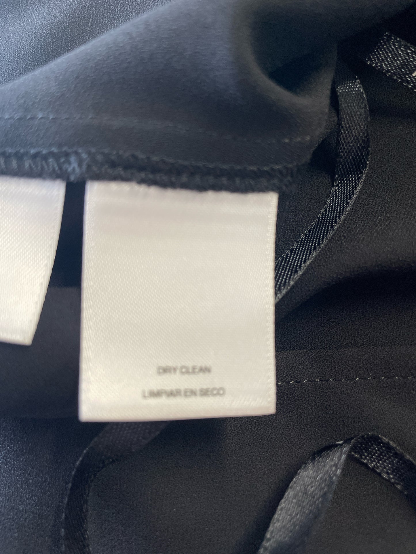 Anne Klein Size 10 Black Top