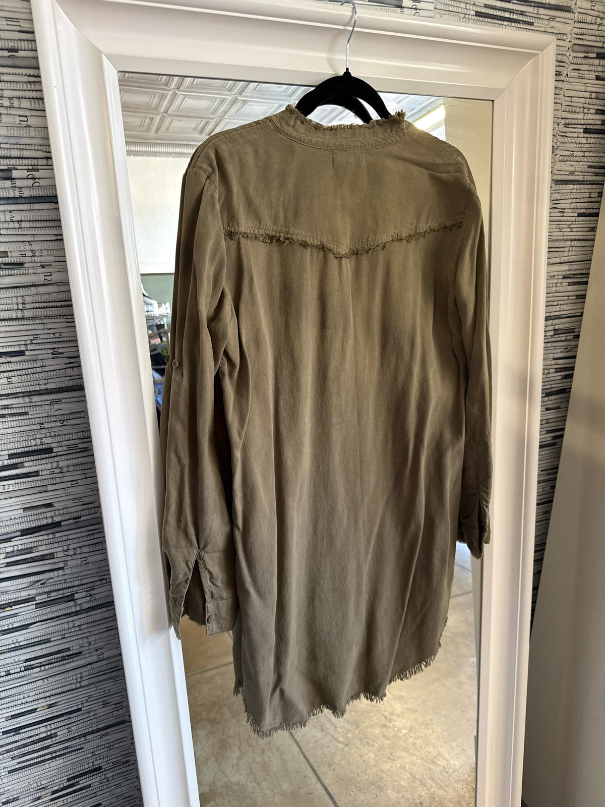 Cloth & Stone Size M Green Tunic