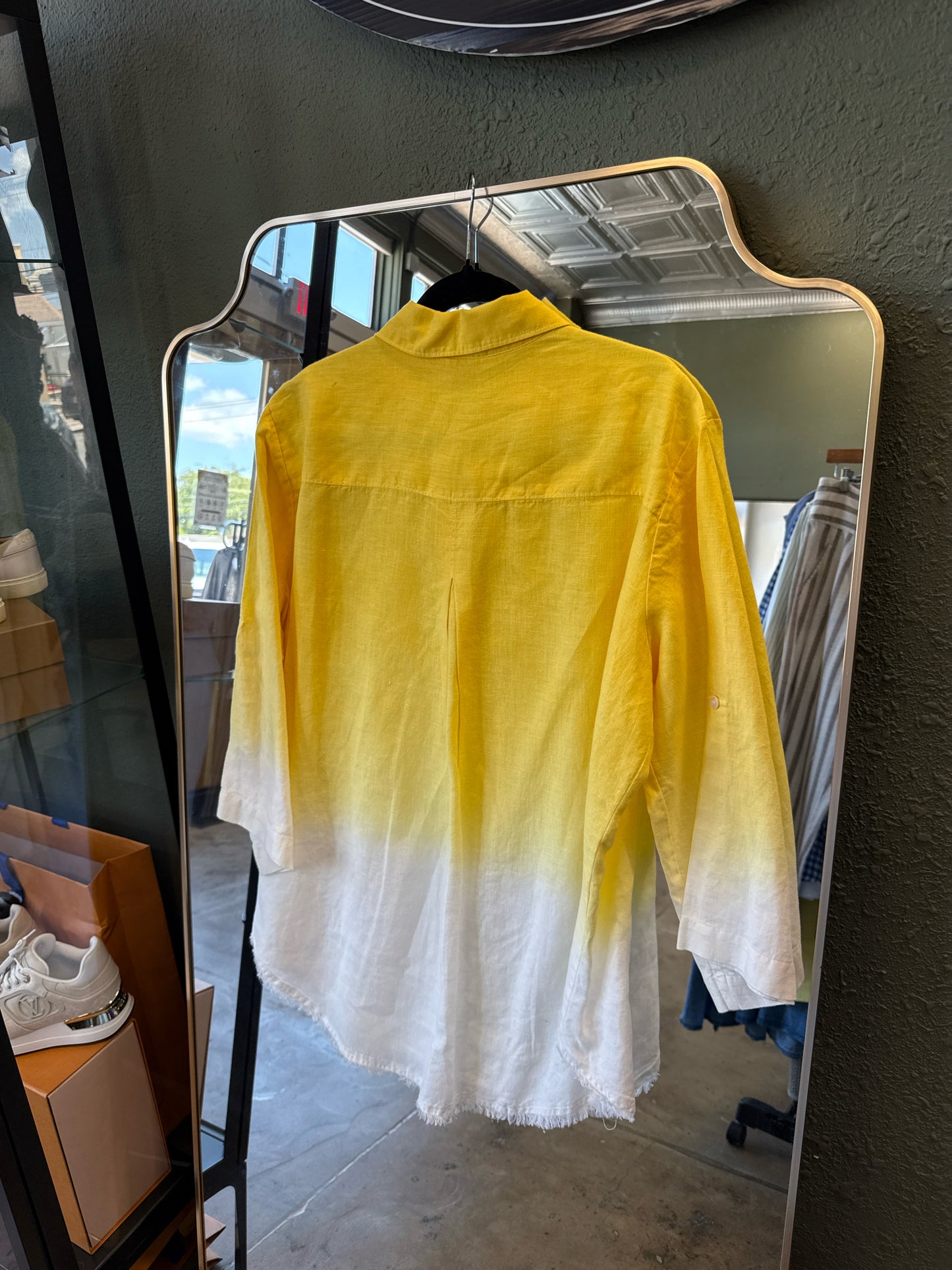 Pure Amici Size XL Yellow/White Top