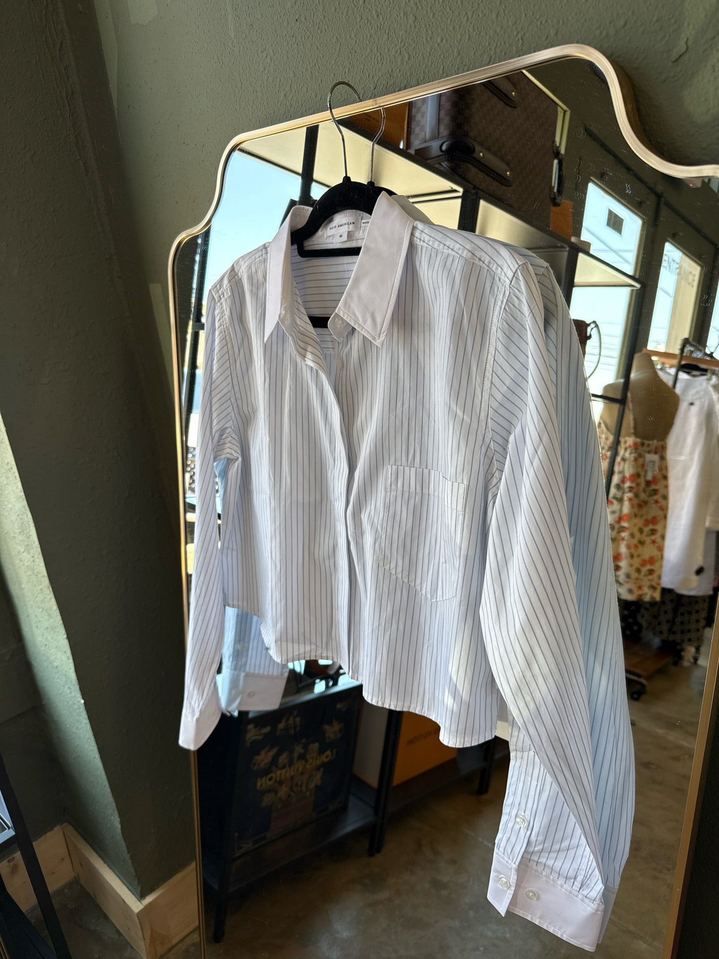 GOOD AMERICAN Size M Blue/White Top