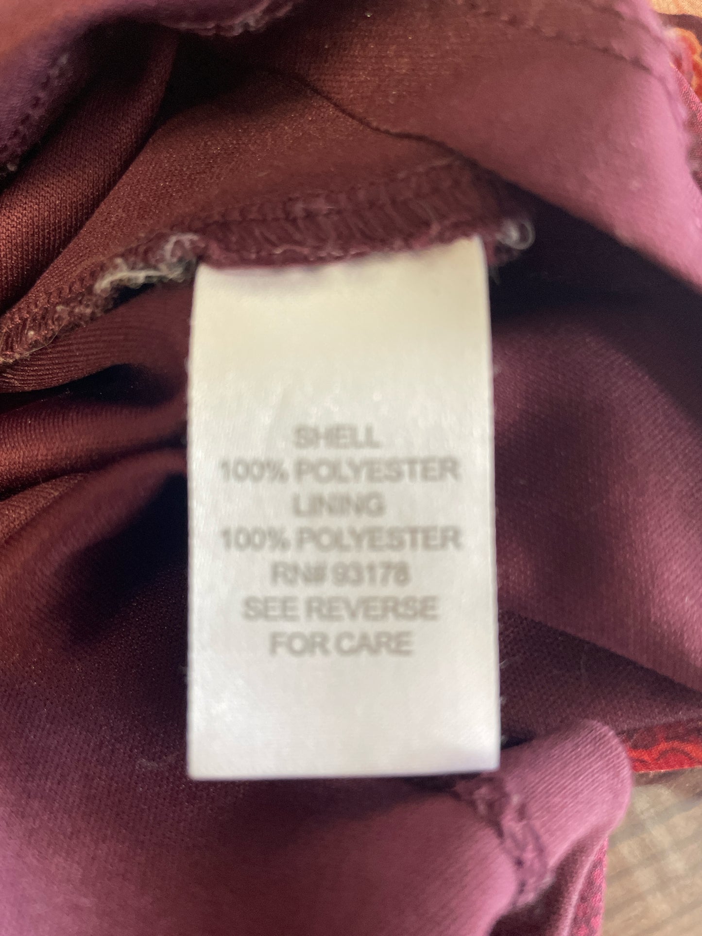 Chelsea & Theodore Size M Wine/Multi Top