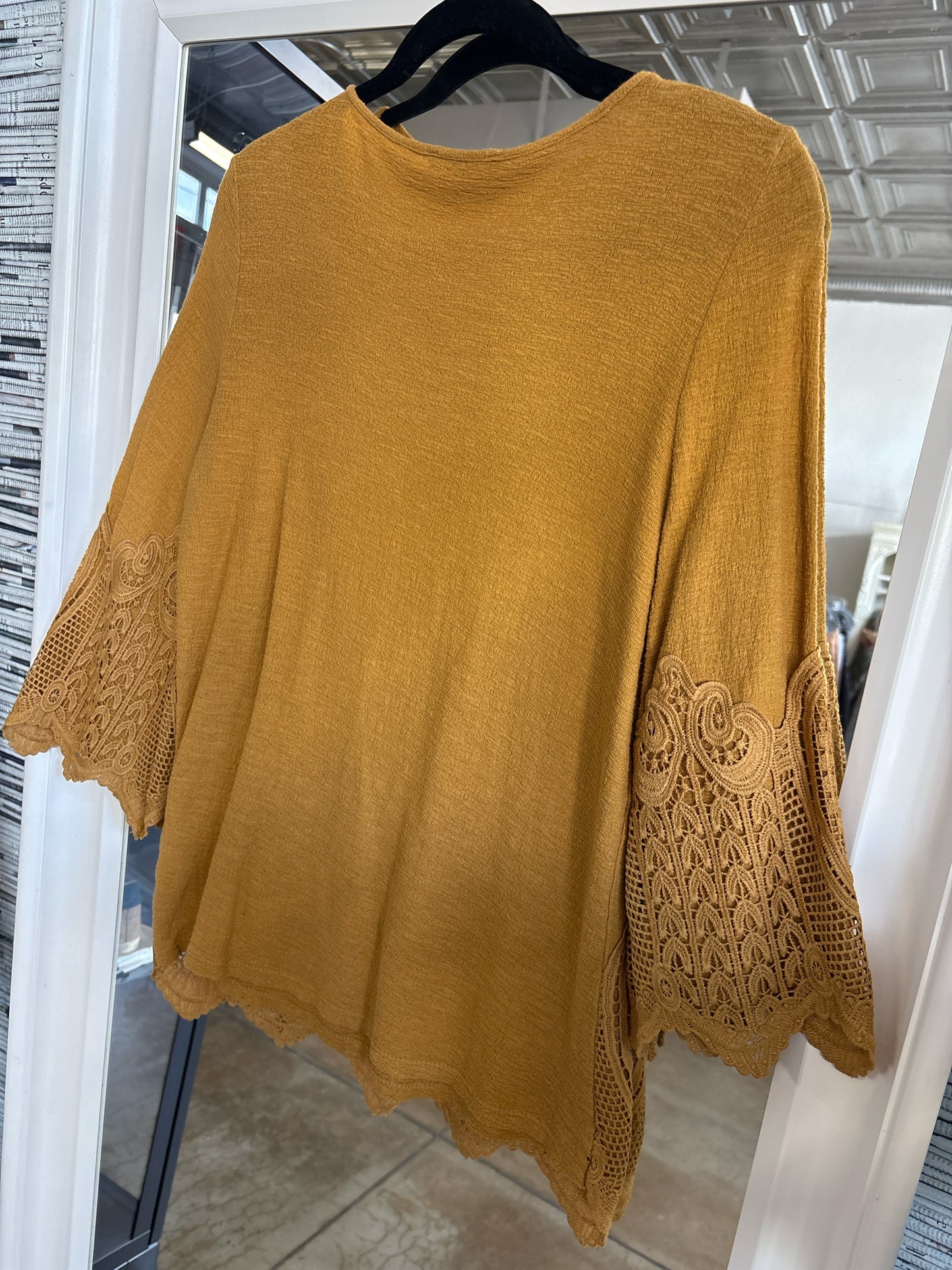 Adrianna Papell Size S Top