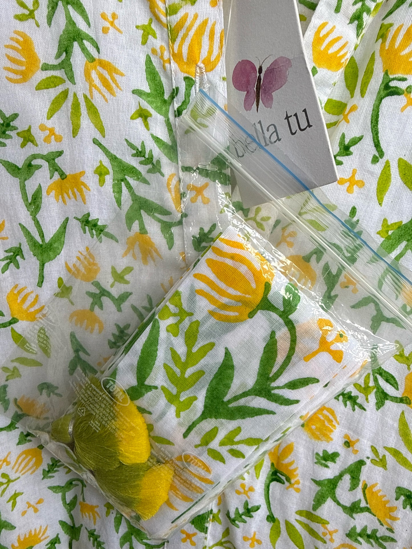 Bella Tu Size XL White/Yellow Dress