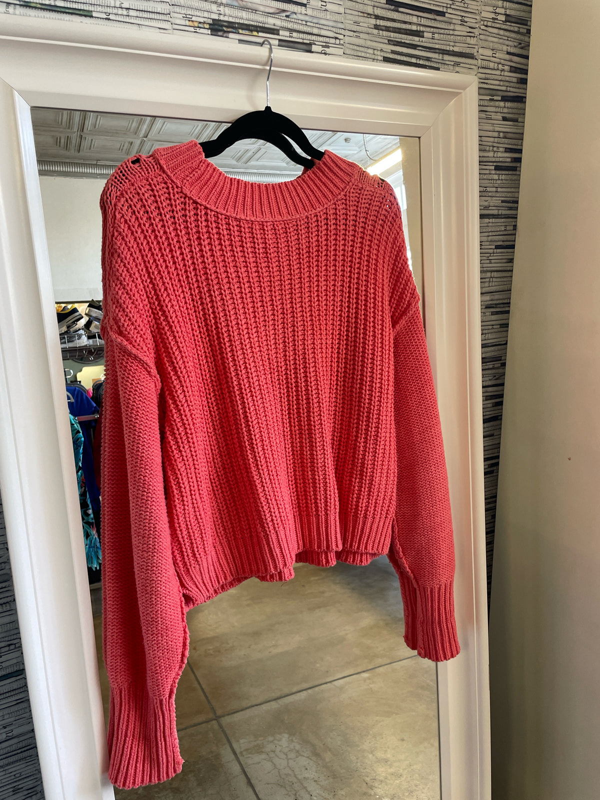 Urban Outfitters Size L Melon Sweater