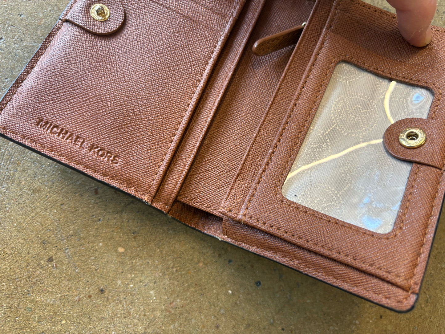 MICHAEL KORS Brown Wallet/Wristlet