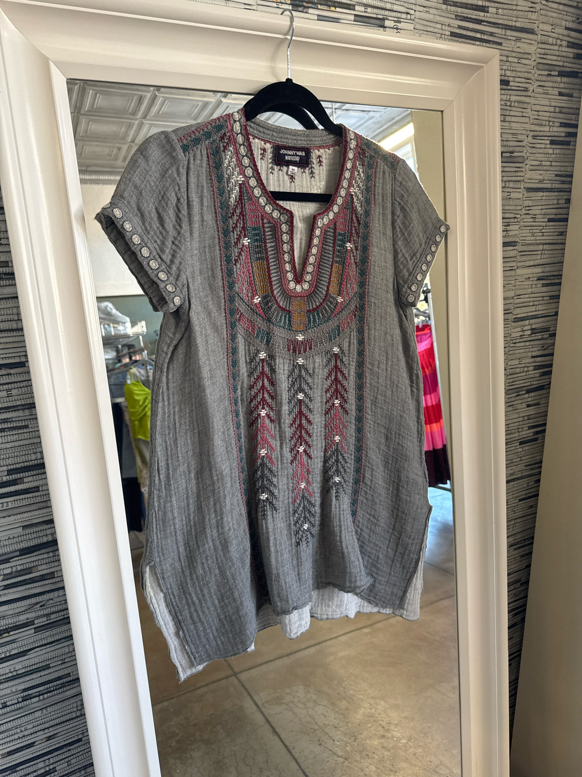Johnny Was Size XS grey multi Top