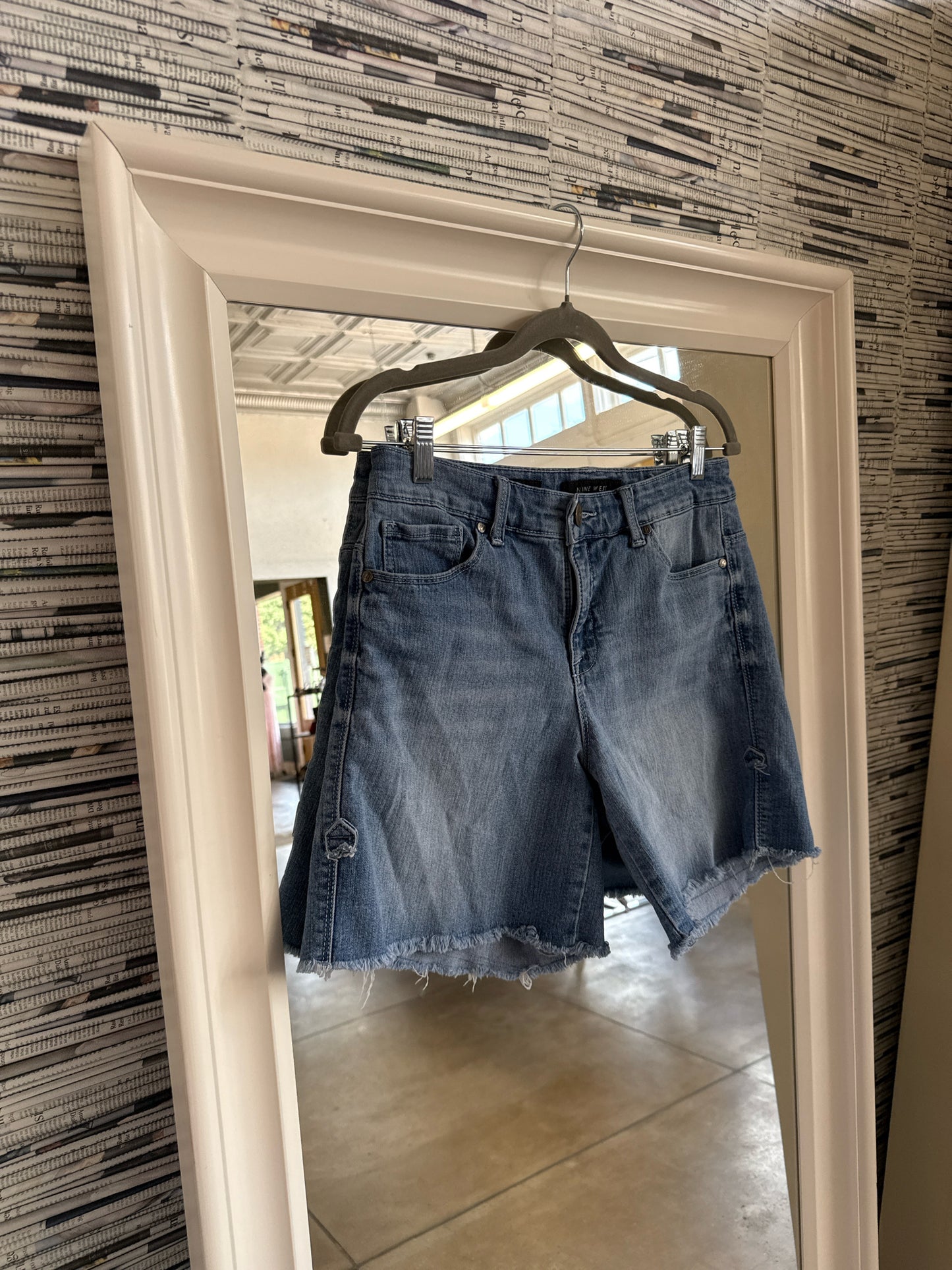 Nine West Jeans Size 8/29 Denim Shorts