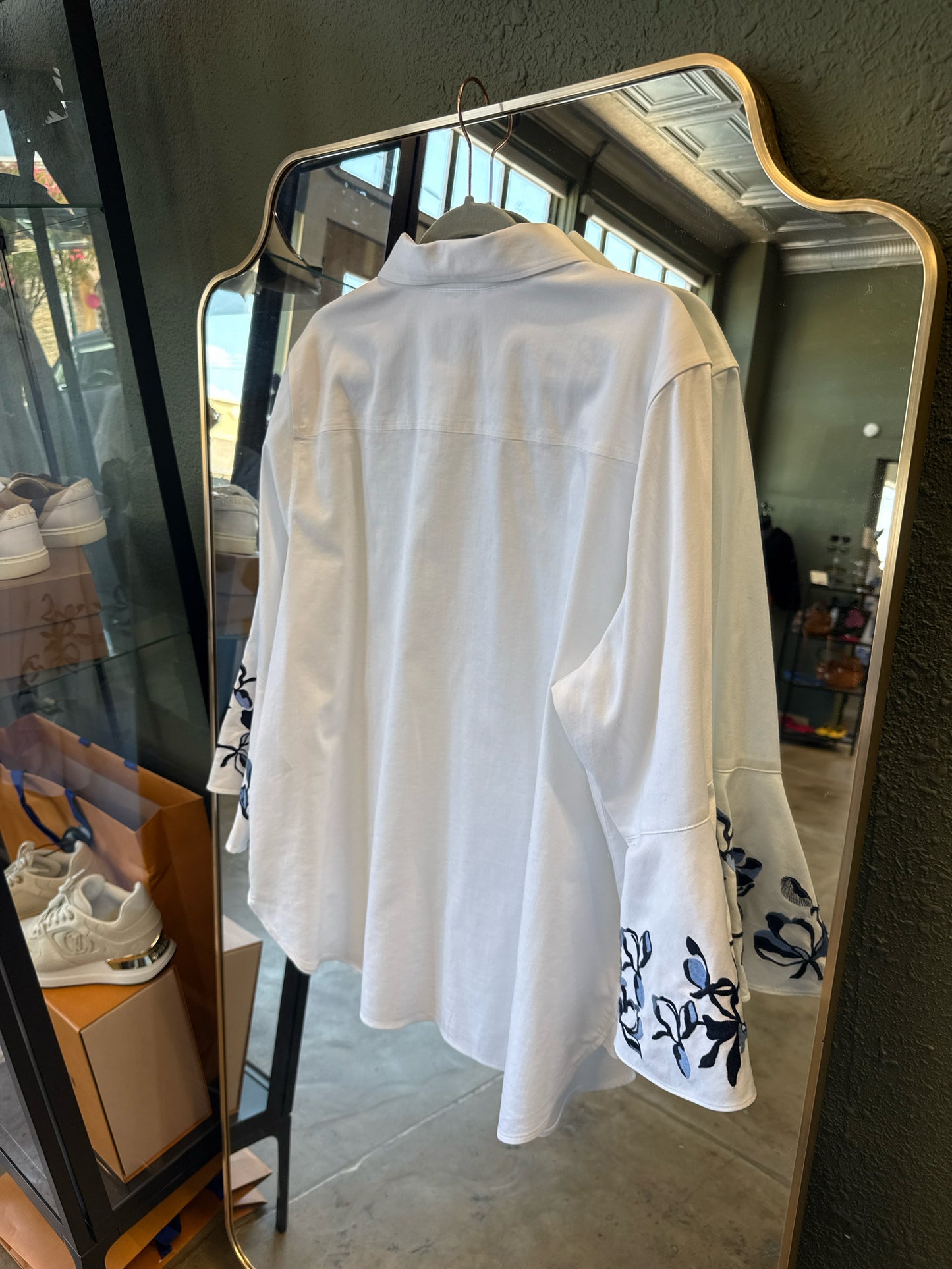 CHICO'S Size XL White Top