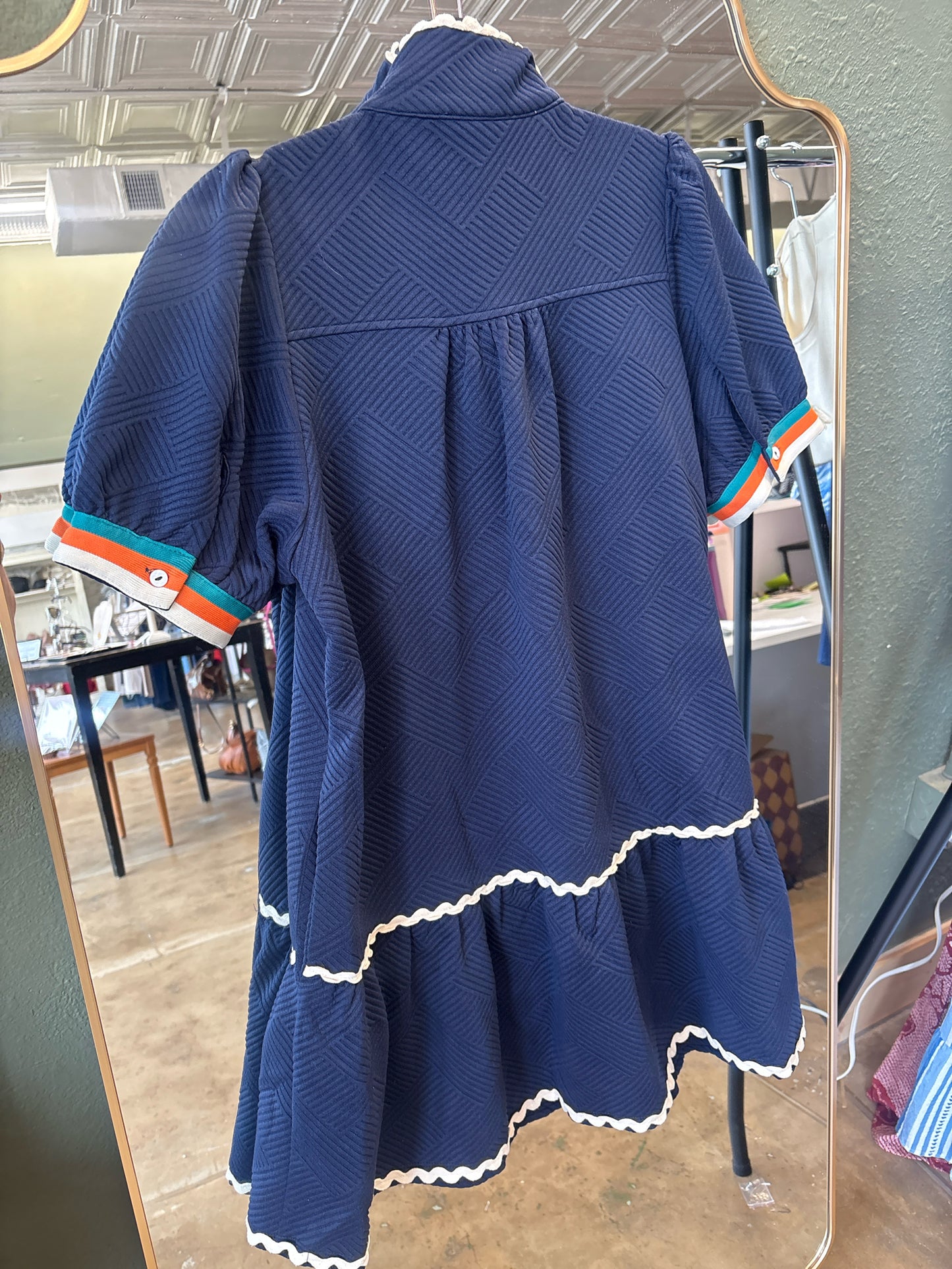 entro Size L Navy Dress