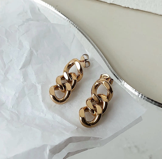 Flanerie Earrings