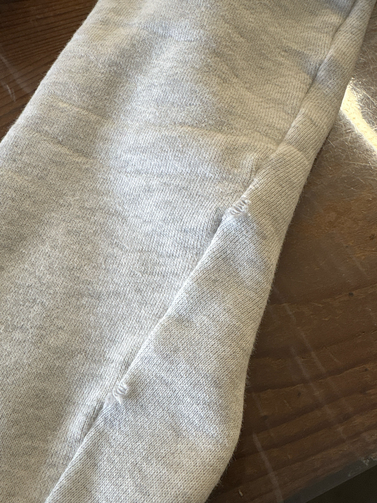 Lululemon Size 6 Gray Sweatshirt/Hoodie