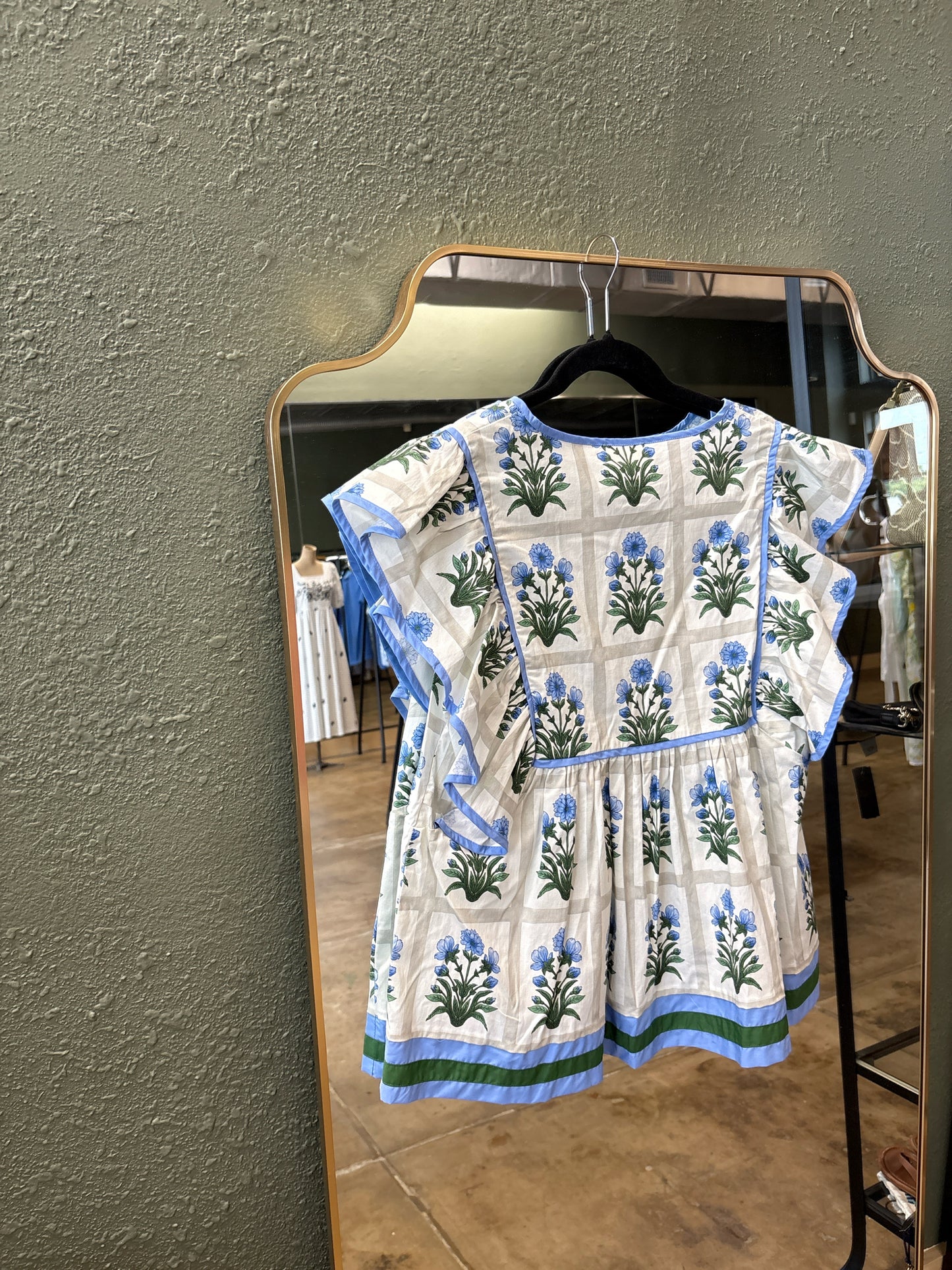entro Size L Blue/Green Top