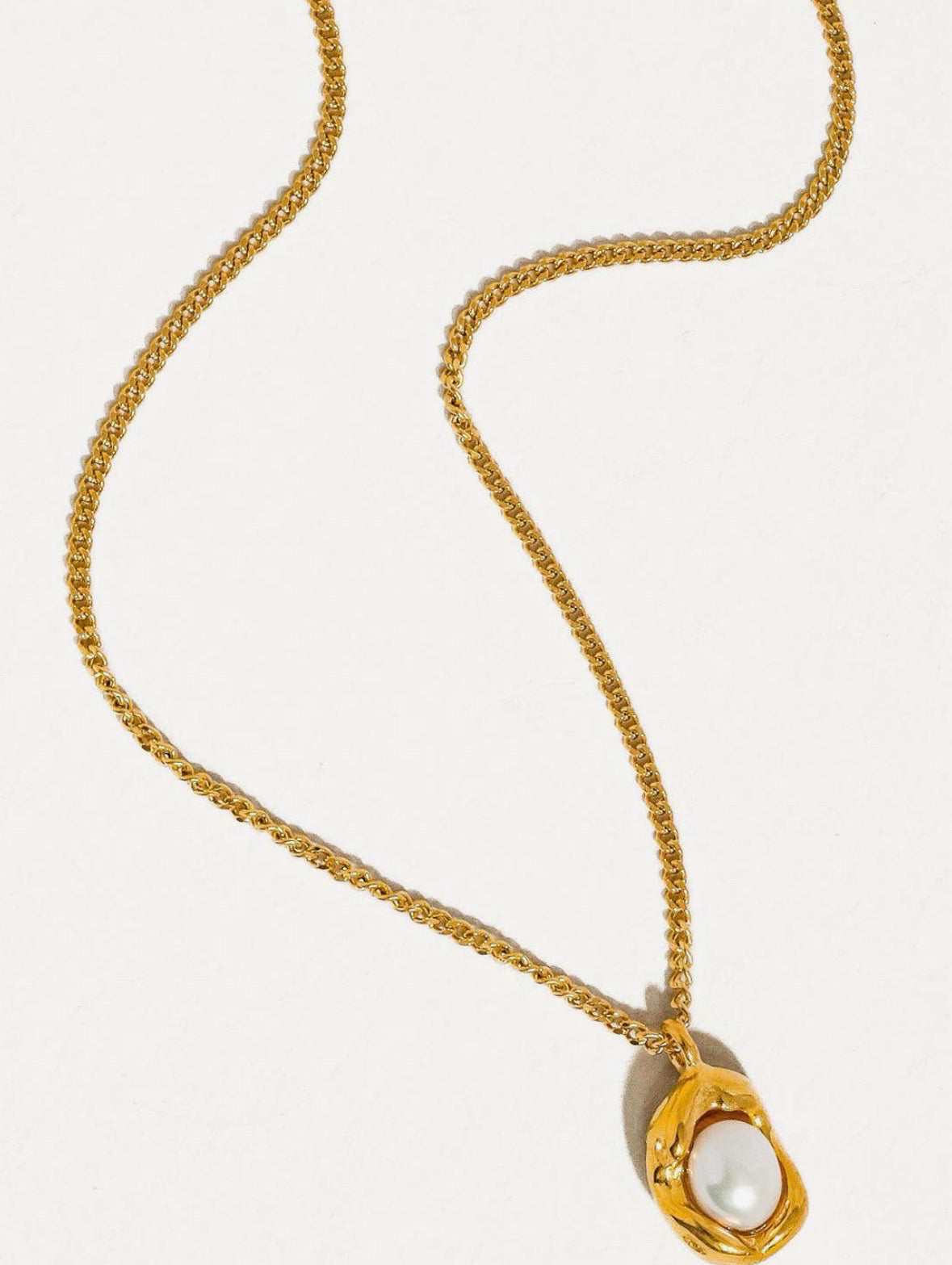 Flanerie Necklace