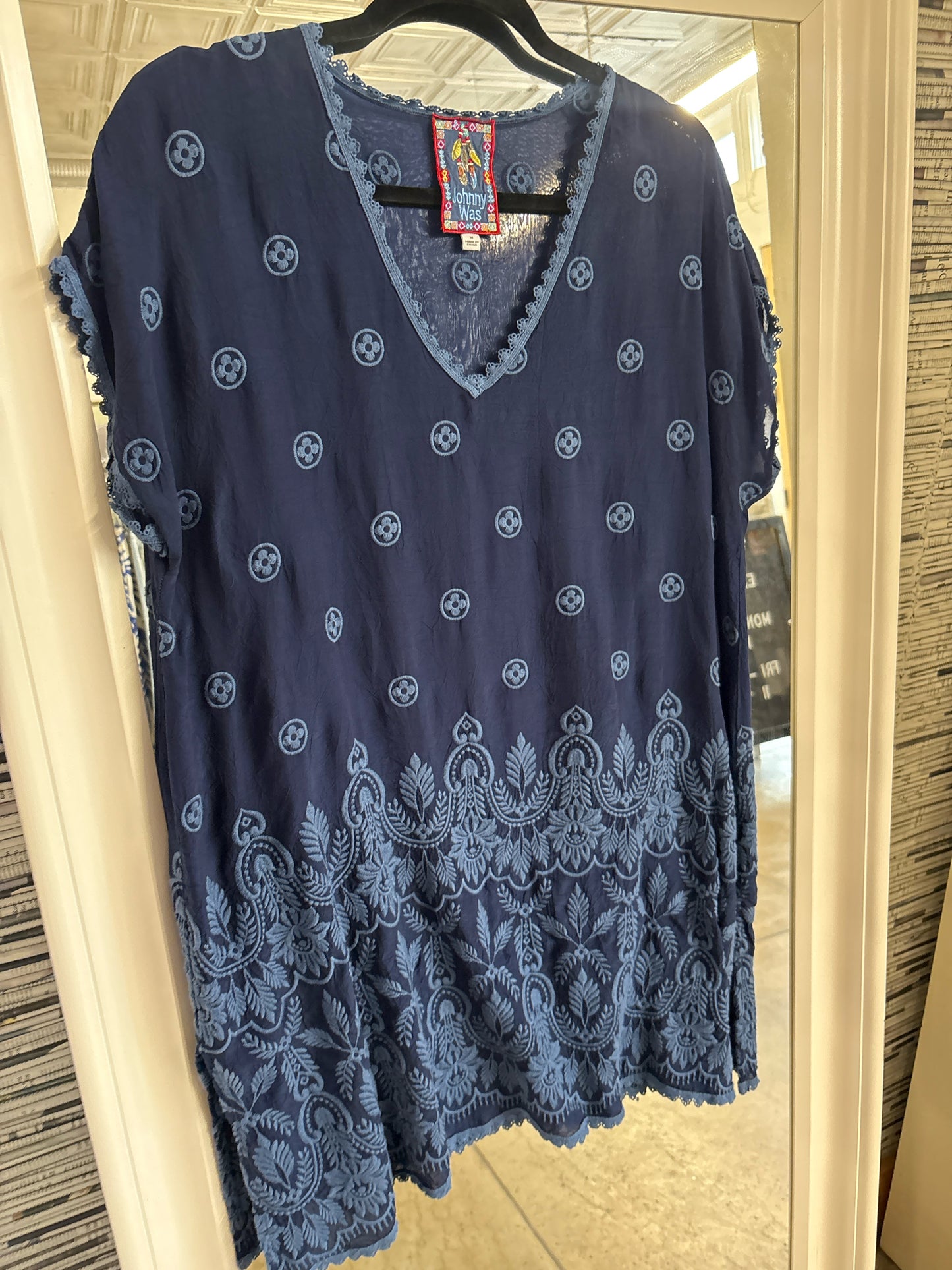 Johnny Was Size M Navy Tunic