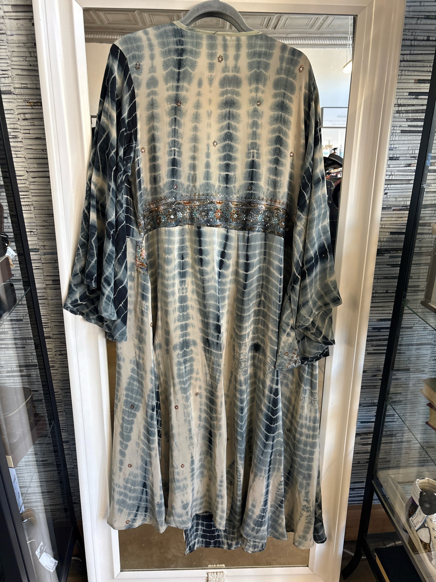 Silk Ranch Size XL White/Blue Tie Dye Dress