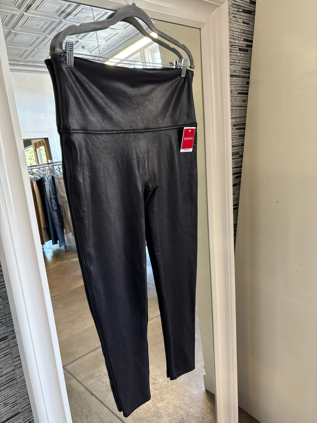 Spanx Size 2XL Black Leggings