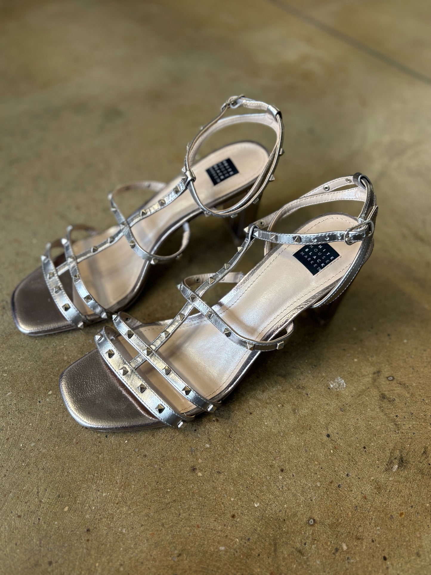 White House Black Market Shoe Size 9 Silver Heels