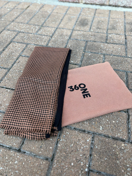 Janavi Scarf